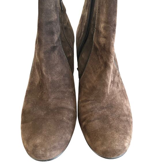 Sofft Ankle Bootie Womens 9.5 Brown Suede Zip Ankle Bootie Kitten Heel Comfort - Picture 1 of 8